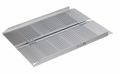 4-Foot (1.2m) Lightweight Wheelchair Ramp – Durable, Portable Accessibility Solution